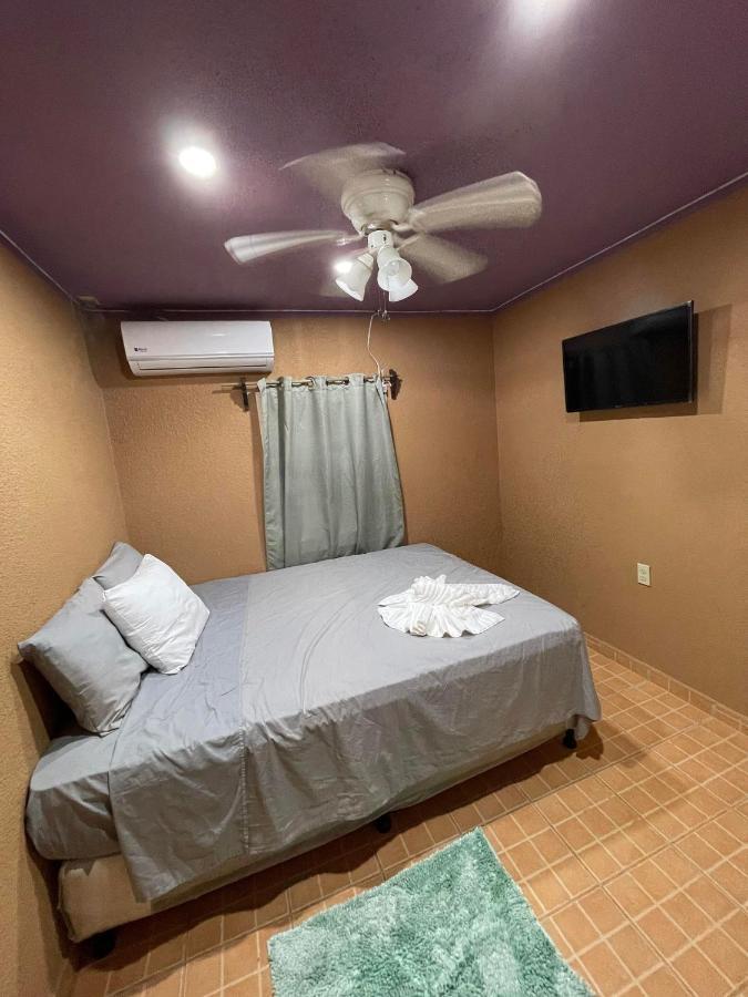 Mr, Crab Apartment Six Huts 외부 사진